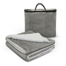 Load image into Gallery viewer, Oslo Luxury Blanket